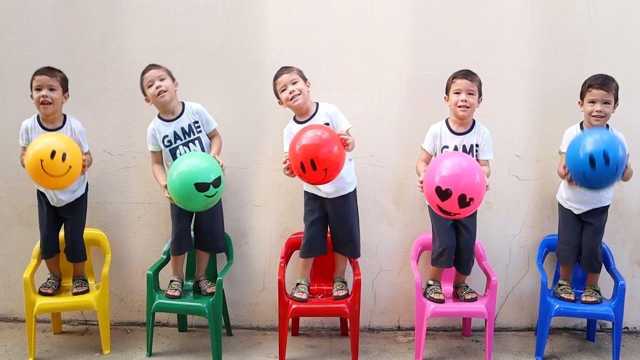 ซุกซนกับเพื่อน